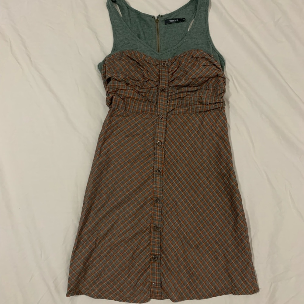 THEME by ModCloth Causal Plaid & Tank Jumper - S